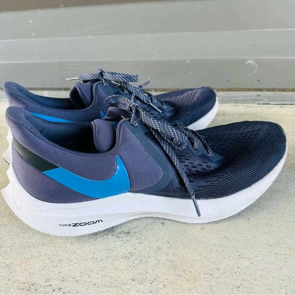 Nike AQ7497-009 Zoom Winflo Run Fast Men Size 10.5 Running Shoes - Picture 6 of 8